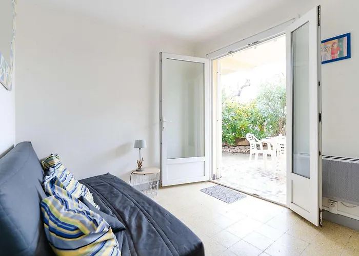 Familial A 30m De La Plage, Vue - Fr-1-409-292 דירה נרבון